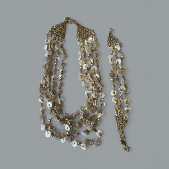 Elegant Abalone Shell Necklace and Bracelet Set - Picture 8 of 10